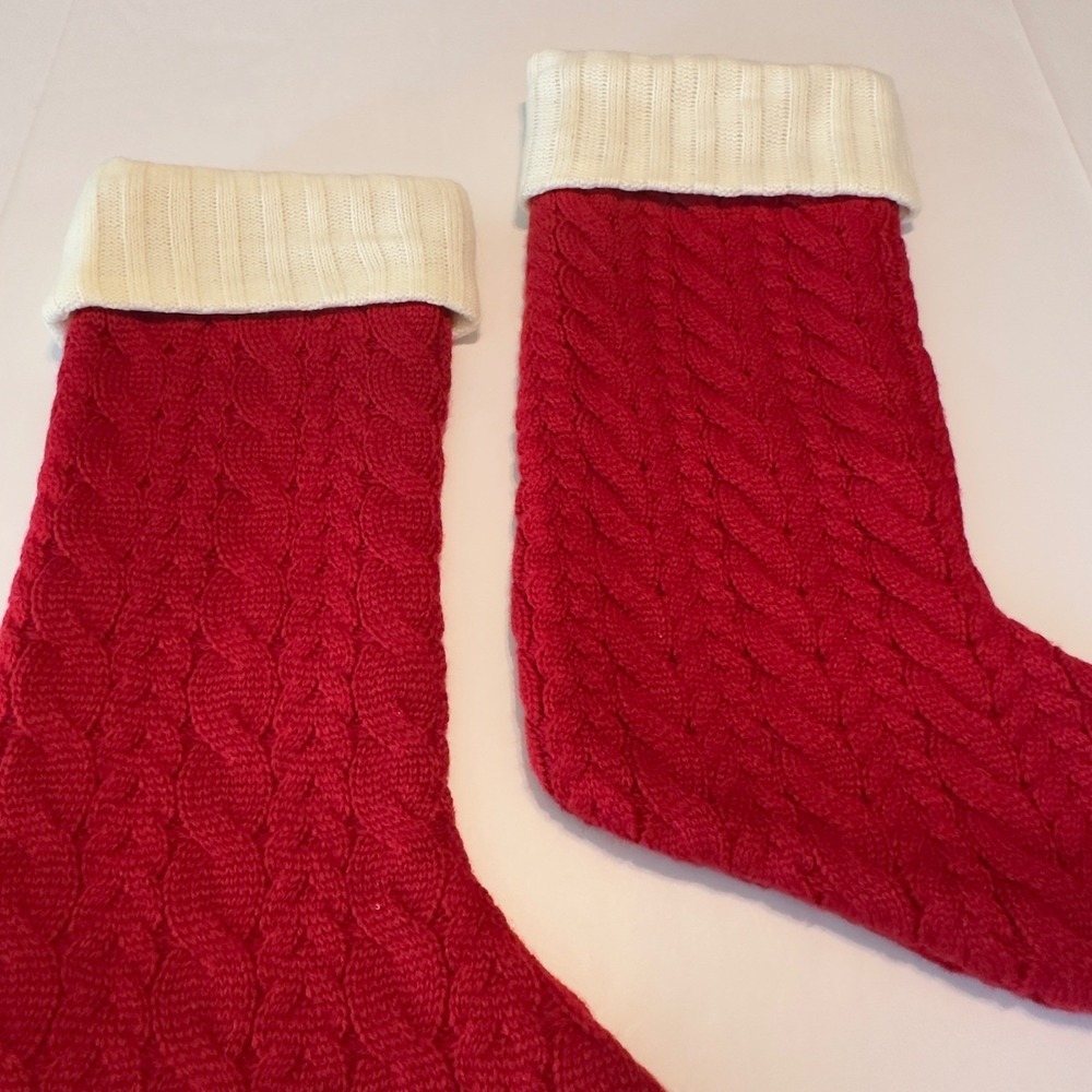 Kohls Christmas Stockings Set of 2 Red Cable Knit White Ribbed Cuff Lined 19"